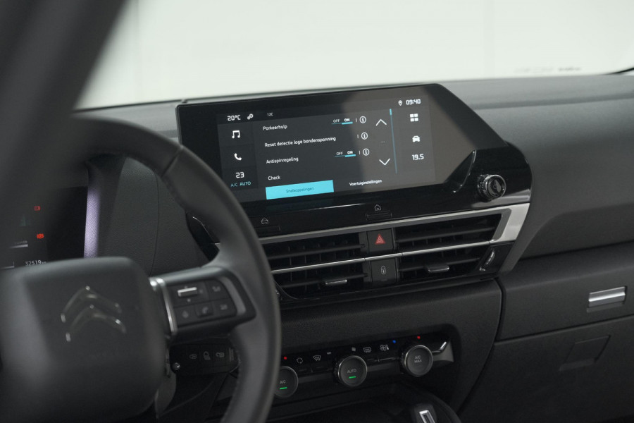 Citroën Ë-C4 Feel Pack 50 kWh | Camera | Apple Carplay | Parkeersensoren
