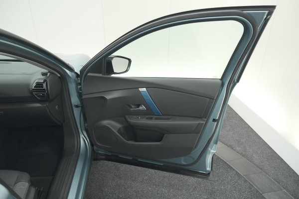 Citroën Ë-C4 Feel Pack 50 kWh | Camera | Apple Carplay | Parkeersensoren