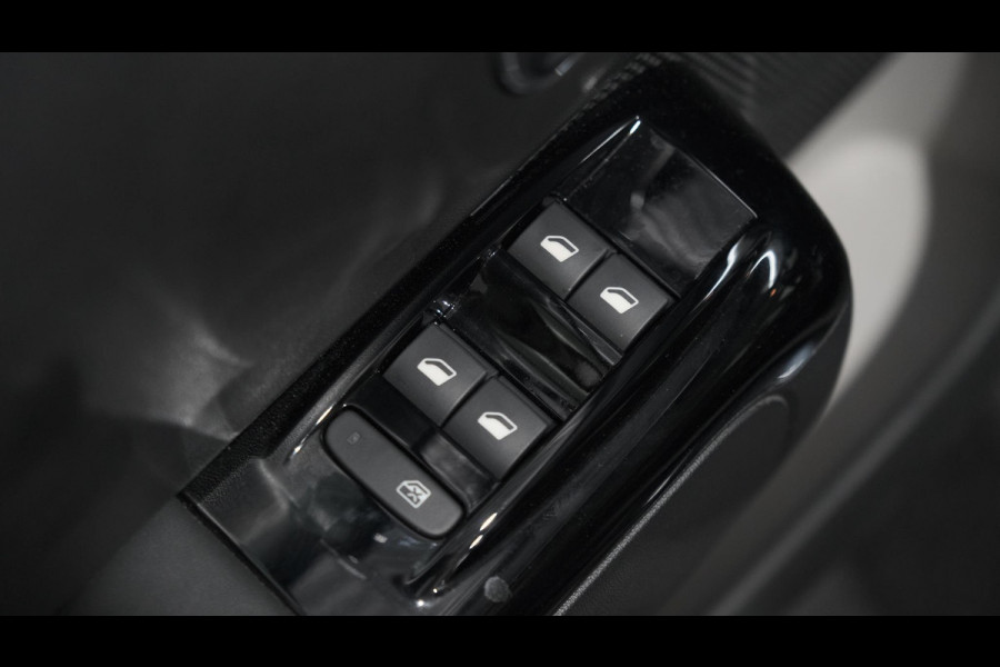 Citroën C3 PureTech 82 Feel Edition | Apple Carplay | Parkeersensoren | Navigatie | Climate Control | 16 Inch Velgen