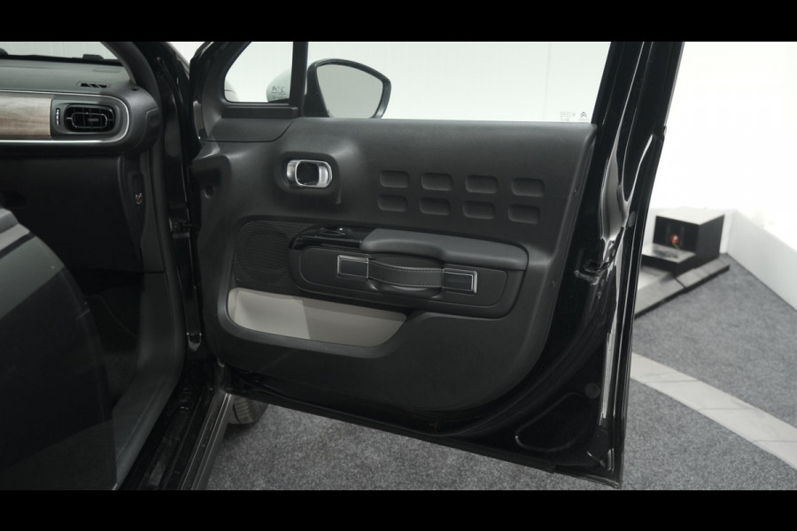 Citroën C3 PureTech 82 Feel Edition | Apple Carplay | Parkeersensoren | Navigatie | Climate Control | 16 Inch Velgen