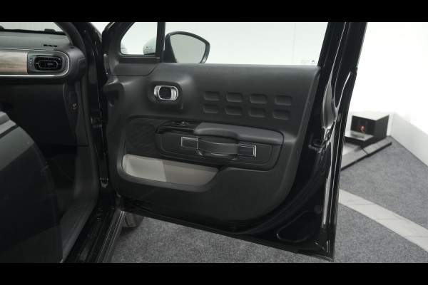 Citroën C3 PureTech 82 Feel Edition | Apple Carplay | Parkeersensoren | Navigatie | Climate Control | 16 Inch Velgen