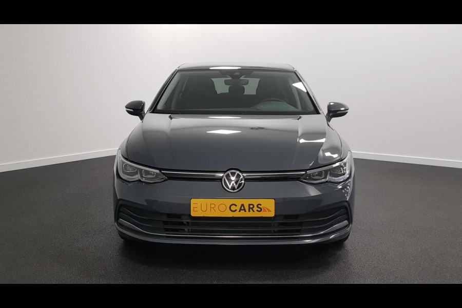 Volkswagen Golf 1.5 eTSI 150pk DSG Style | Navigatie | Climate Control | Camera | Parkeer sensoren | 18" LMV| Led | Keyless entry | Stoelverwarming