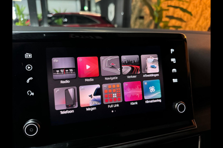 Seat Tarraco 1.5 TSI Xcellence Garantie CarPlay Camera Beats PDC Blindspot Adoptieve Cruise Lane Front Clima Navi LED Rijklaar
