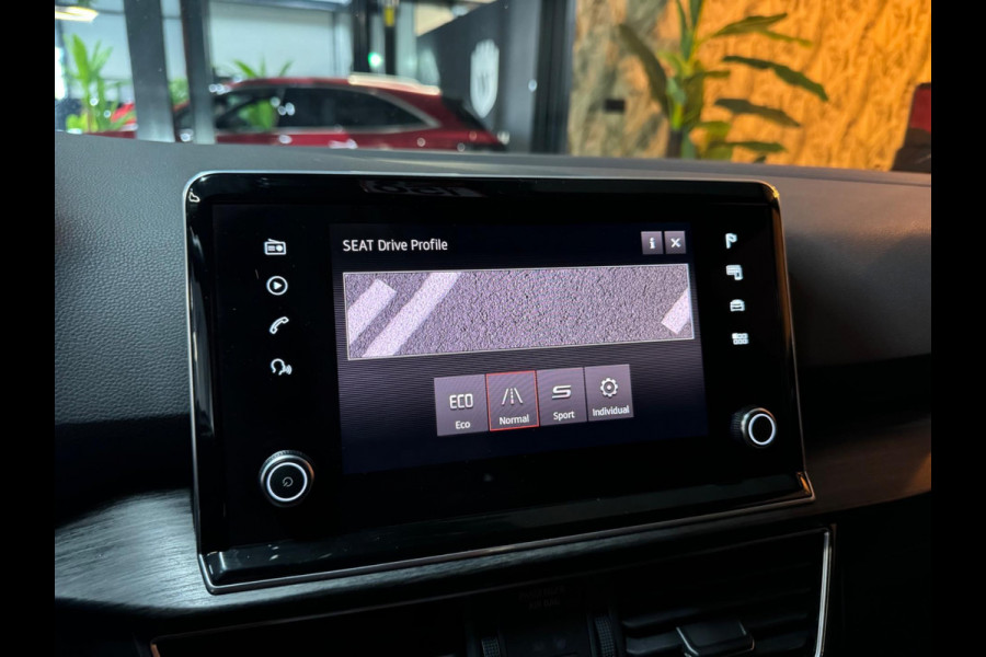 Seat Tarraco 1.5 TSI Xcellence Garantie CarPlay Camera Beats PDC Blindspot Adoptieve Cruise Lane Front Clima Navi LED Rijklaar