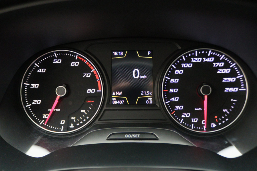 Seat León ST 1.8 TSI Xcellence Automaat Panoramadak, Navi, Camera, LED, Climate