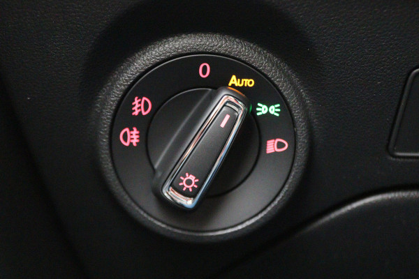 Seat León ST 1.8 TSI Xcellence Automaat Panoramadak, Navi, Camera, LED, Climate