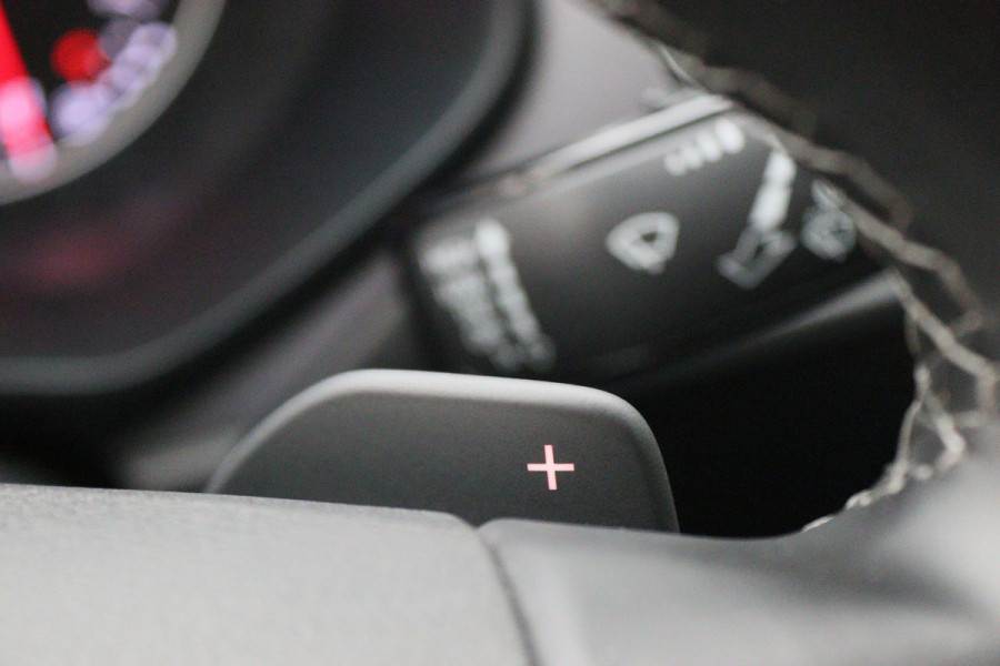 Seat León ST 1.8 TSI Xcellence Automaat Panoramadak, Navi, Camera, LED, Climate