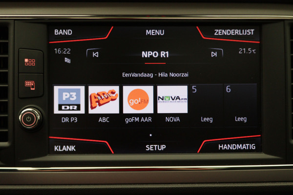 Seat León ST 1.8 TSI Xcellence Automaat Panoramadak, Navi, Camera, LED, Climate