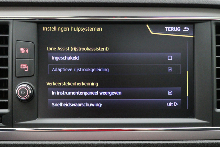 Seat León ST 1.8 TSI Xcellence Automaat Panoramadak, Navi, Camera, LED, Climate