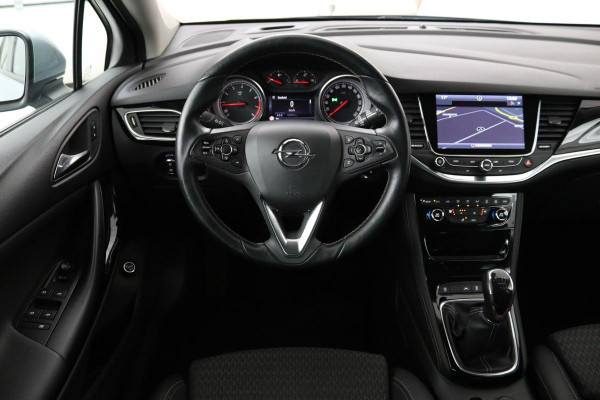 Opel Astra 1.4 Turbo Innovation | Stoel & stuurverwarming | Camera | Carplay | Matrix LED | Trekhaak | Comfortstoelen | Keyless | Navigatie