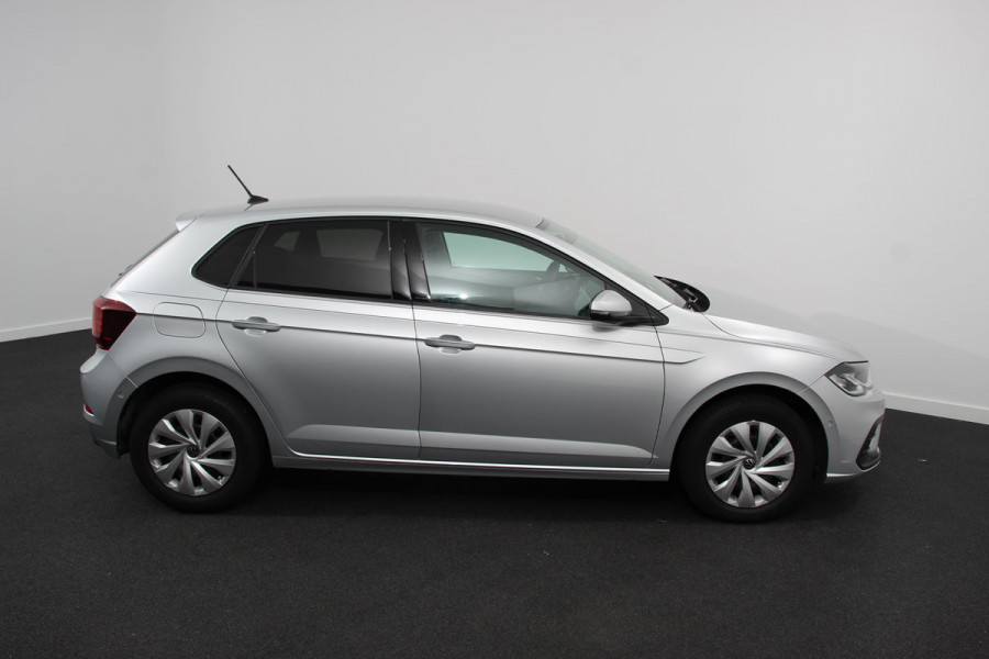 Volkswagen Polo 1.0 TSI Life Nieuw model ! | Navigatie | Climate Control | Adaptive Cruise Control | Lane/Side Assist | Camera | Licht + Zichtpakket | Stoelverwarming | App Connect  / Apple Carplay /Android Auto
