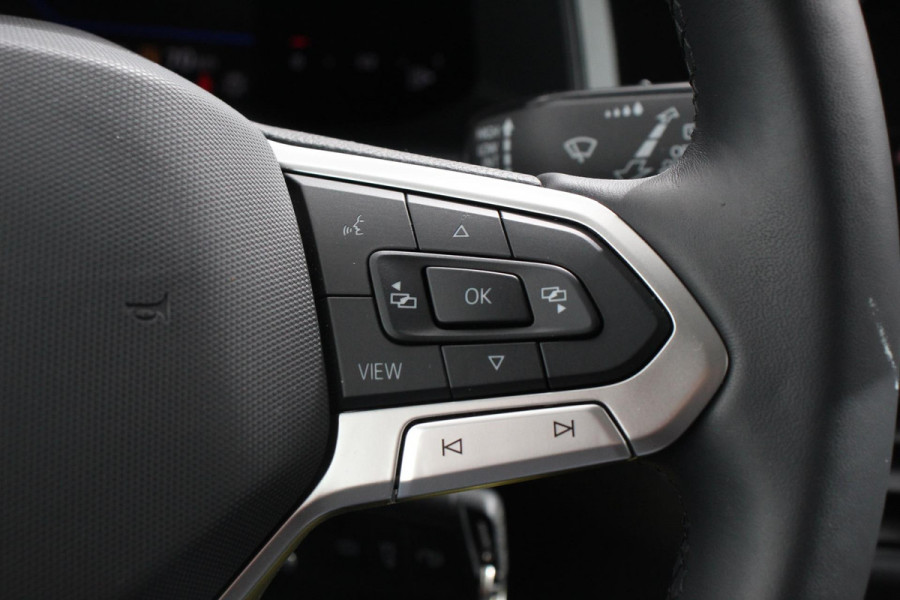 Volkswagen Polo 1.0 TSI Life Nieuw model ! | Navigatie | Climate Control | Adaptive Cruise Control | Lane/Side Assist | Camera | Licht + Zichtpakket | Stoelverwarming | App Connect  / Apple Carplay /Android Auto