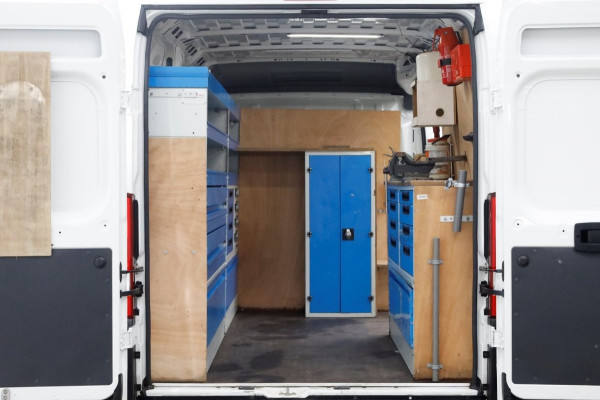 Peugeot Boxer 2.2 BlueHDi 140pk E6 L2H2 Premium Airco/Inrichting 11-2019