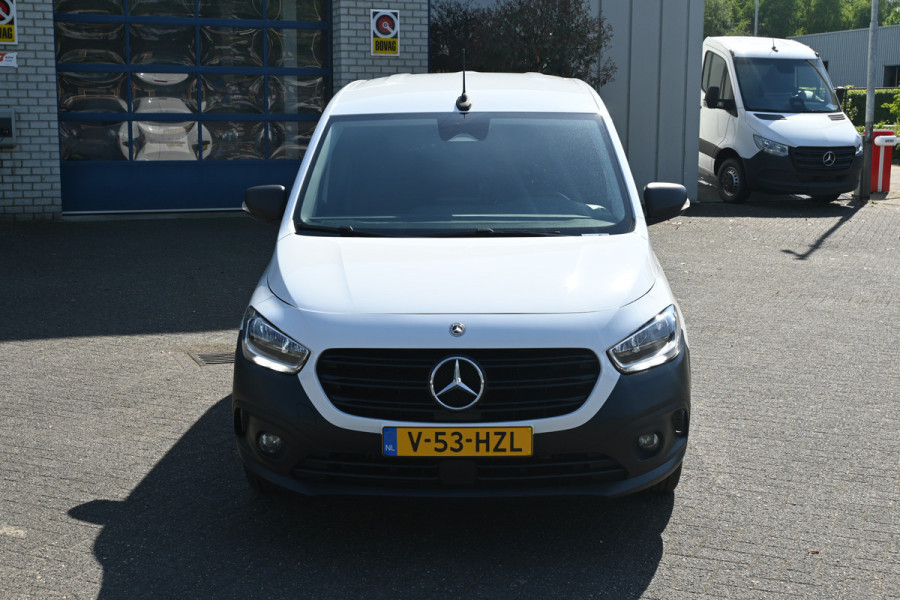 Mercedes-Benz Citan 110 CDI L1 Pro 3 Zitplaatsen, MBUX met camera en navigatie, Trekhaak