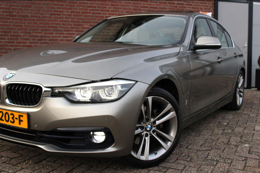 BMW 3-serie 330e Sport Line, Schuifdak (BTW-auto, 1e eigenaar)