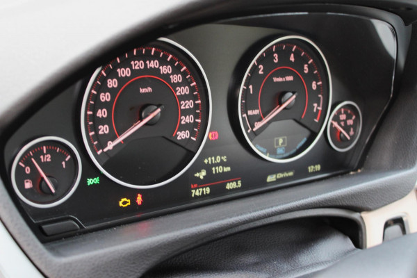 BMW 3-serie 330e Sport Line, Schuifdak (BTW-auto, 1e eigenaar)