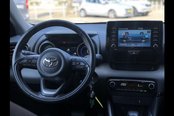 Toyota Yaris 1.5 Hybrid Dynamic | Apple CarPlay/Android Auto, LED, Parkeercamera, Adaptive Cruise control, Weinig KM!