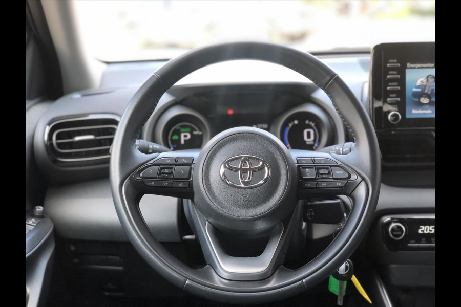 Toyota Yaris 1.5 Hybrid Dynamic | Apple CarPlay/Android Auto, LED, Parkeercamera, Adaptive Cruise control, Weinig KM!