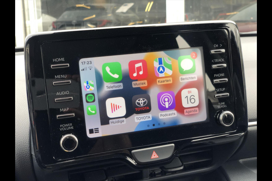 Toyota Yaris 1.5 Hybrid Dynamic | Apple CarPlay/Android Auto, LED, Parkeercamera, Adaptive Cruise control, Weinig KM!