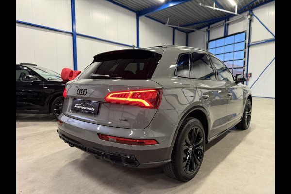 Audi Q5 55 TFSI e quattro Competition Panoramadak|Camera|Massage|B&O|Keyless|RS sportstoelen
