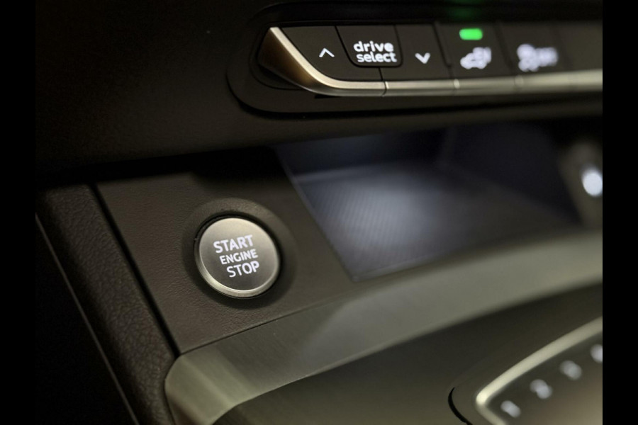 Audi Q5 55 TFSI e quattro Competition Panoramadak|Camera|Massage|B&O|Keyless|RS sportstoelen
