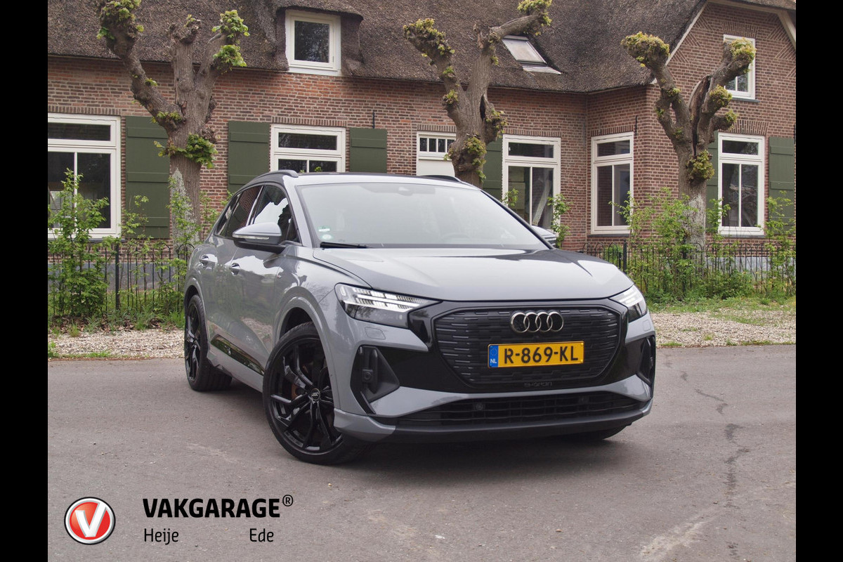 Audi Q4 e-tron 40 Launch edition S Competition 77 kWh | Camera | Apple Carplay | Cruise Control | Trekhaak | Audi Q4 e-tron 40 Launch edition S Competition 77 kWh | Camera | Apple Carplay | Cruise Control | Trekhaak |