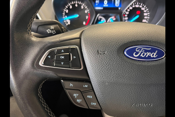 Ford Kuga 1.5 EcoBoost ST Line NAVI LED CAMERA CRUISE CLIMATE CONTROL PDC