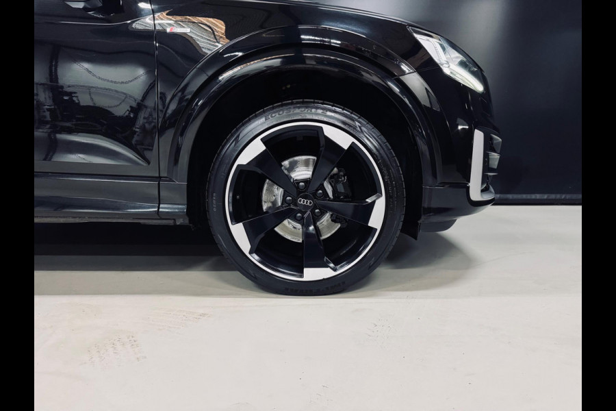 Audi Q2 1.4 TFSI 150PK S-Line, S-Tronic, Navi, 19" Rotors, Camera, Hud, PDC, Voll Led, Bluetooth/Tel, Volledig Onderhoud