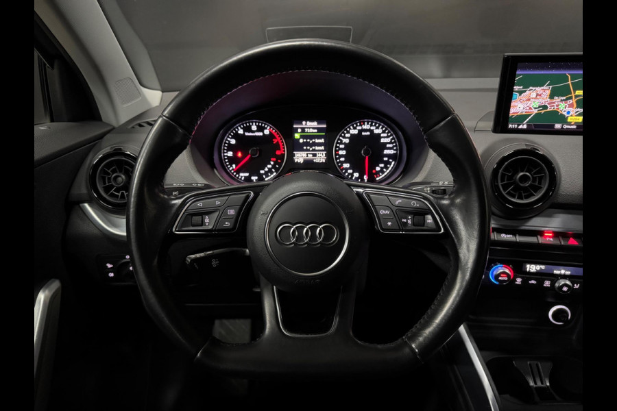 Audi Q2 1.4 TFSI 150PK S-Line, S-Tronic, Navi, 19" Rotors, Camera, Hud, PDC, Voll Led, Bluetooth/Tel, Volledig Onderhoud