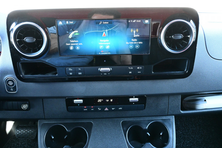 Mercedes-Benz Sprinter 515 CDI L3 Bakwagen met laadklep Dhollandia klep, LED, Distronic, Geveerde stoel