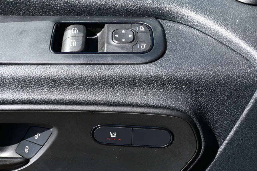 Mercedes-Benz Sprinter 515 CDI L3 Bakwagen met laadklep Dhollandia klep, LED, Distronic, Geveerde stoel