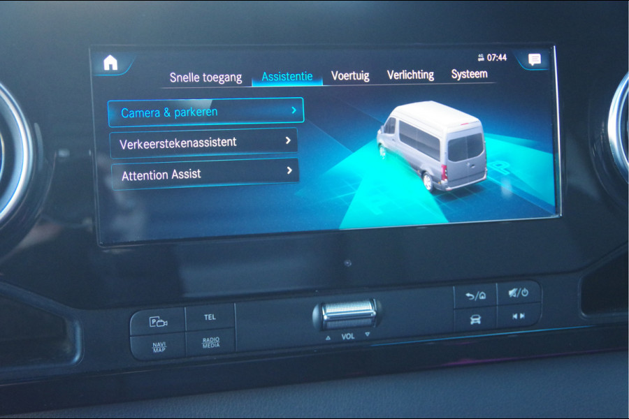 Mercedes-Benz Sprinter 319 3.0 CDI L2H2 LED, LUCHTVERING, 3.5T TREKHAAK, MBUX 10'', 360 CAMERA, STOELVERWARMING, CRUISE, NAVI, CLIMA, STANDKACHEL, APPL