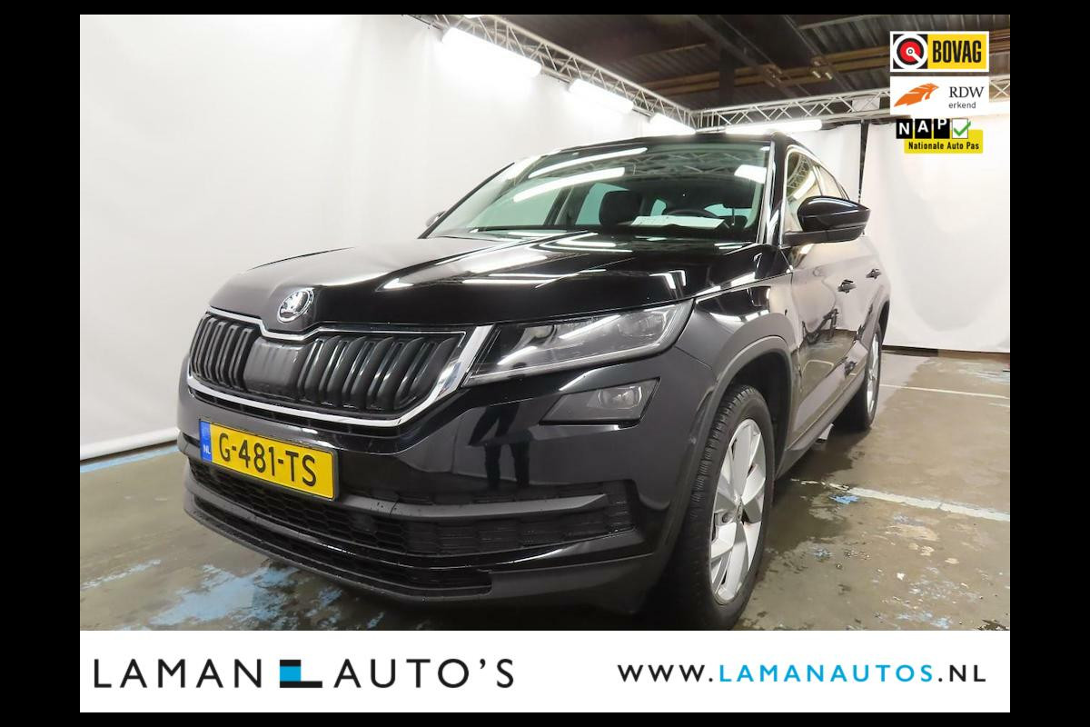Škoda Kodiaq 1.5 TSI 150pk DSG Limited Business Edition 7P Aut. | Open dak Halfleder CarPlay Trekhaak Canton ECC Navi LED ACC 19" LMV Camera Škoda Kodiaq 1.5 TSI 150pk DSG Limited Business Edition 7P Aut. | Open dak Halfleder CarPlay Trekhaak Canton ECC Navi LED ACC 19" LMV Camera