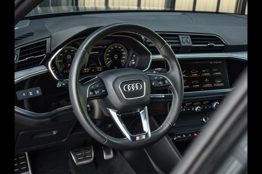 Audi Q3 Sportback 45 TFSI e S EDITION | PANORAMADAK | SONOS SOUND | ADAPTIVE CRUISE | MATRIX-LED | MAGNETIC RIDE | FULL LEDER | TREKHAAK | KEYLESS