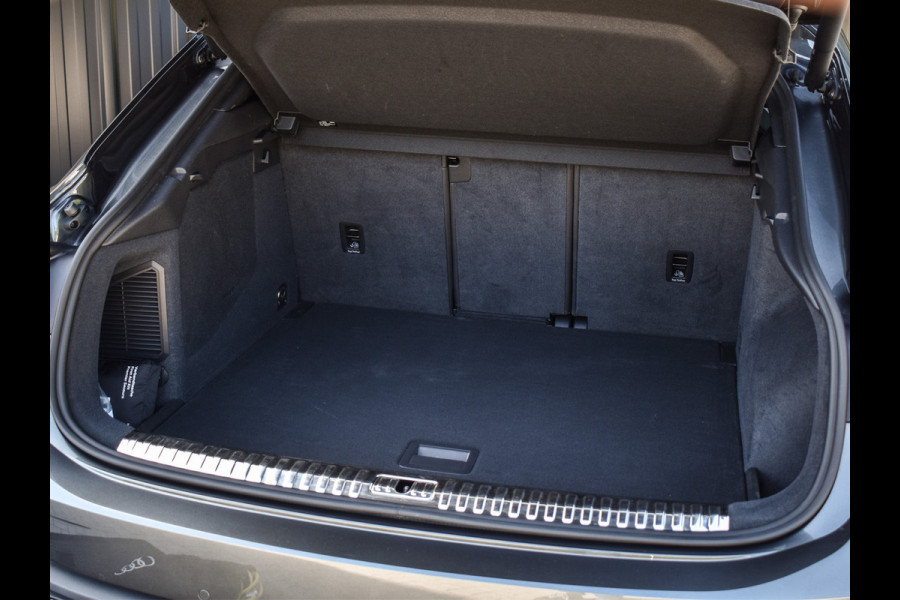 Audi Q3 Sportback 45 TFSI e S EDITION | PANORAMADAK | SONOS SOUND | ADAPTIVE CRUISE | MATRIX-LED | MAGNETIC RIDE | FULL LEDER | TREKHAAK | KEYLESS