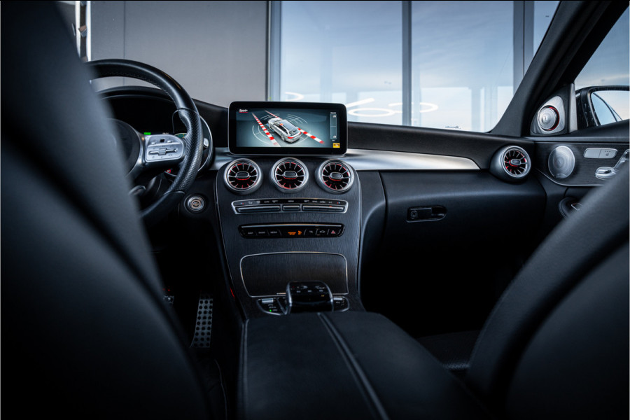 Mercedes-Benz C-Klasse Estate C300 Premium Plus Pack - AMG Line | Panorama | Virtual | ACC | Burmester | Memory