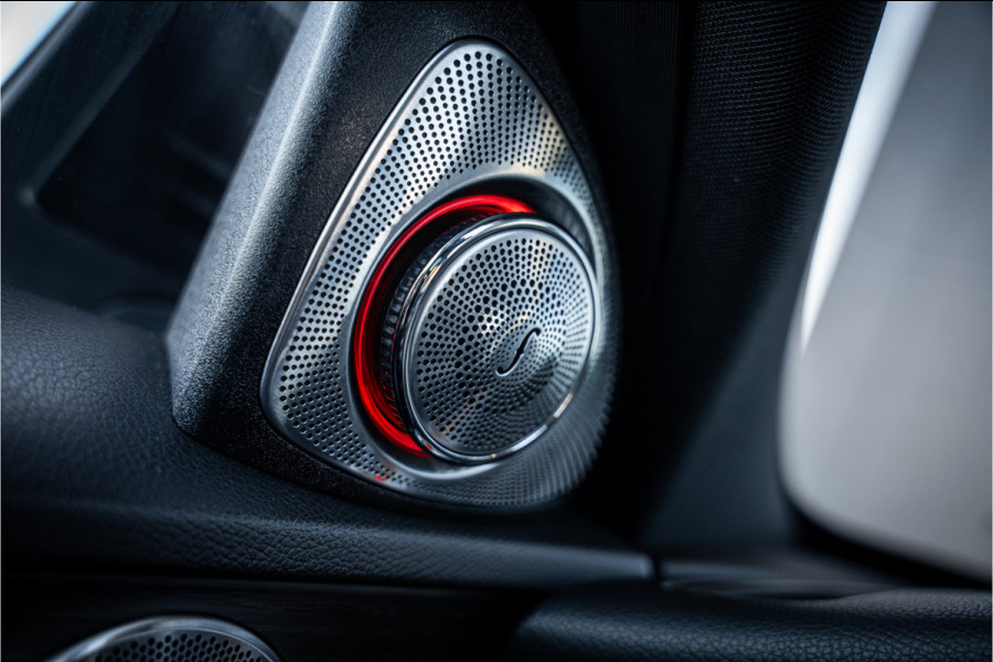 Mercedes-Benz C-Klasse Estate C300 Premium Plus Pack - AMG Line | Panorama | Virtual | ACC | Burmester | Memory