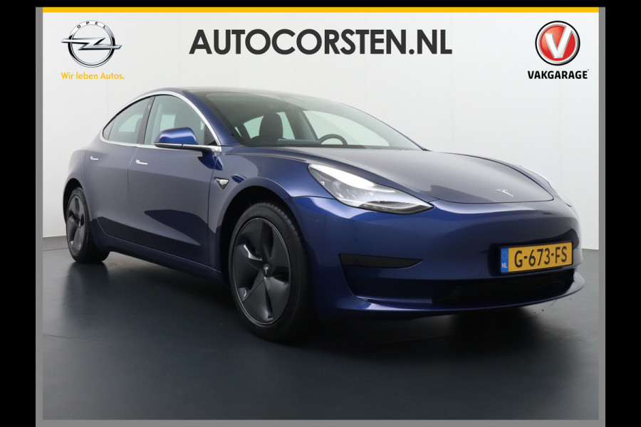 Tesla Model 3 RWD SR+ 60kWh 325PK Lmv 18" AutoPilot Leder PanoDak Adaptive-Cruise Lmv Camera's Elektr.-Stuur+Stoelen+Spiegels+Geheugen+Easy-En Navi LED Comfortstoelen ACC DAB Keyless en Voorverwarmen interieur via App One-Pedal-Drive Origineel Nederlandse auto tot 11kw laden thuis! Garantie Accu tot 26-09-2027 max 160.000km 1.584kg licht!