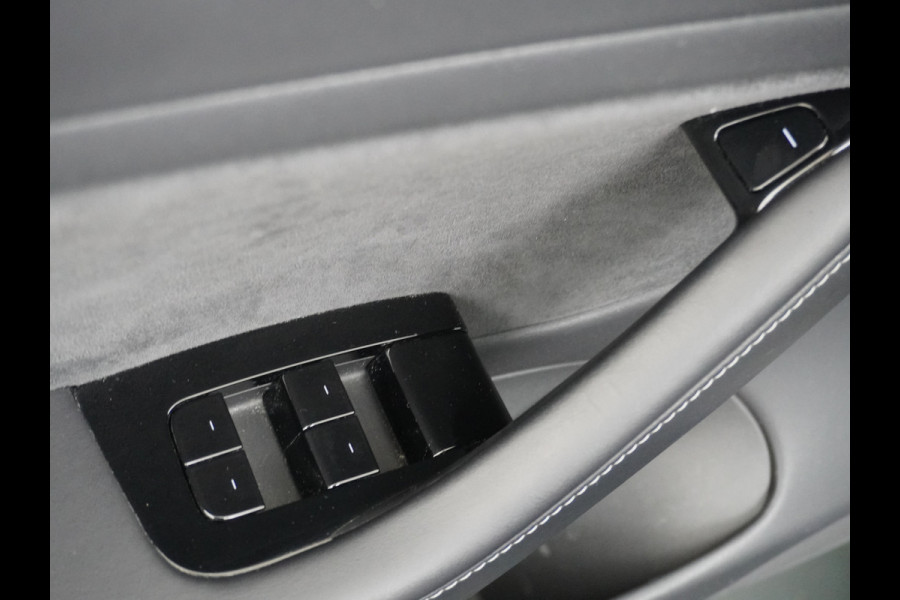 Tesla Model 3 RWD SR+ 60kWh 325PK Lmv 18" AutoPilot Leder PanoDak Adaptive-Cruise Lmv Camera's Elektr.-Stuur+Stoelen+Spiegels+Geheugen+Easy-En Navi LED Comfortstoelen ACC DAB Keyless en Voorverwarmen interieur via App One-Pedal-Drive Origineel Nederlandse auto tot 11kw laden thuis! Garantie Accu tot 26-09-2027 max 160.000km 1.584kg licht!