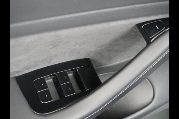 Tesla Model 3 RWD SR+ 60kWh 325PK Lmv 18" AutoPilot Leder PanoDak Adaptive-Cruise Lmv Camera's Elektr.-Stuur+Stoelen+Spiegels+Geheugen+Easy-En Navi LED Comfortstoelen ACC DAB Keyless en Voorverwarmen interieur via App One-Pedal-Drive Origineel Nederlandse auto tot 11kw laden thuis! Garantie Accu tot 26-09-2027 max 160.000km 1.584kg licht!