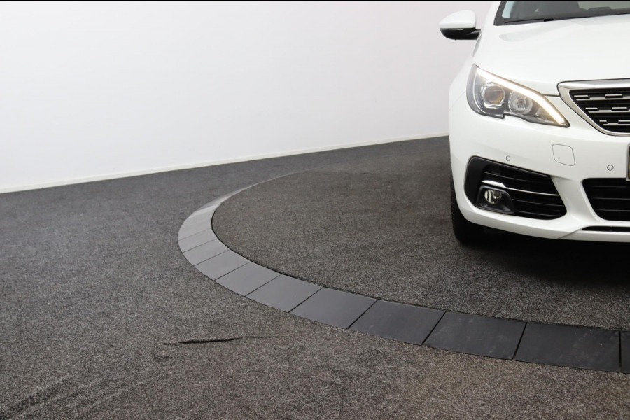 Peugeot 308 SW 1.2 PureTech Premium*PANO*ACC*ECC*NAVI*