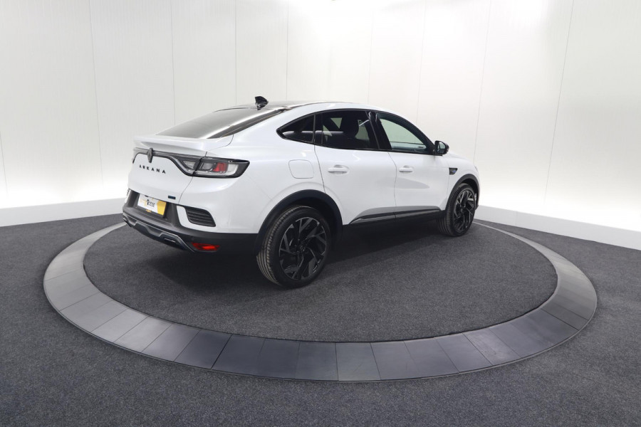 Renault Arkana 1.6 E-Tech Hybrid 145 Esprit Alpine | 360 Camera | Adaptieve Cruise Control | Pack Winter | Dodehoekdetectie