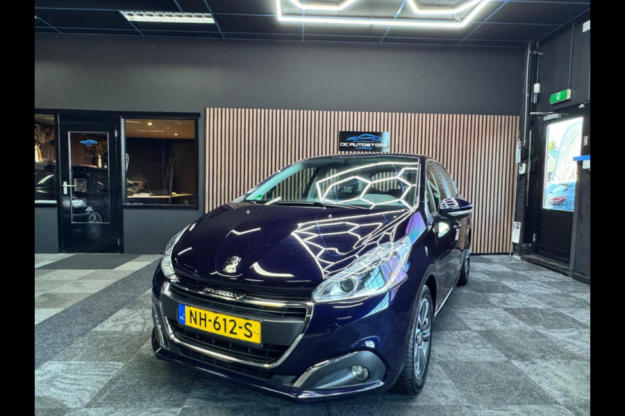 Peugeot 208 1.2 PureTech Blue Lion Navi Airco Cruise Lm velgen