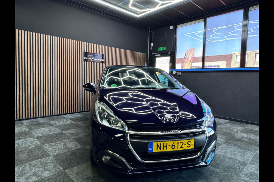 Peugeot 208 1.2 PureTech Blue Lion Navi Airco Cruise Lm velgen