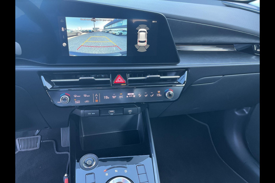 Kia Niro EV DynamicLine 64.8 kWh Automaat | Navi | Camera | Cruise | LMV | H-Leder |