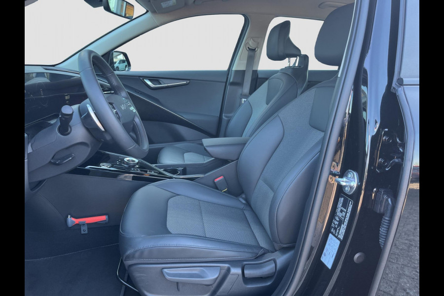 Kia Niro EV DynamicLine 64.8 kWh Automaat | Navi | Camera | Cruise | LMV | H-Leder |