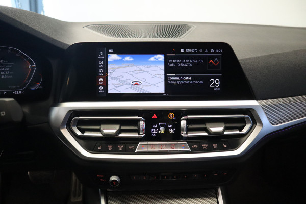 BMW 3 Serie Touring 320i High Executive Edition 184pk Navigatie Luxe Volleder Cruise Control Stoelverwarming sfeerverlichting