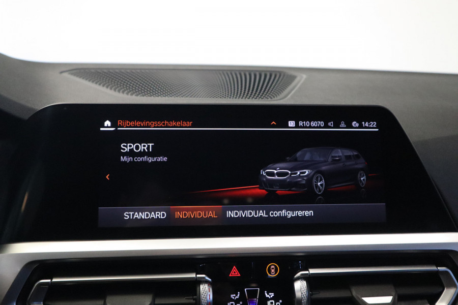 BMW 3 Serie Touring 320i High Executive Edition 184pk Navigatie Luxe Volleder Cruise Control Stoelverwarming sfeerverlichting