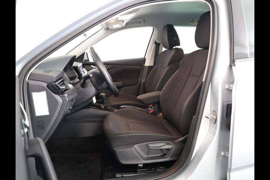 Škoda Kamiq 1.0 TSI Ambition 110 pk Automaat (DSG) | Navigatie via App | Parkeersensoren achter | Cruise control | LED koplampen |