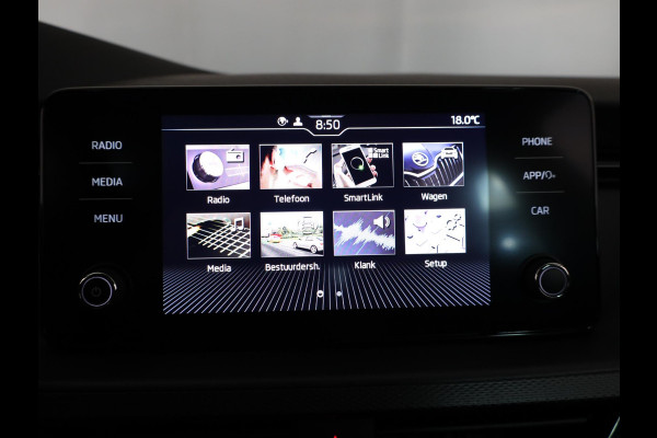 Škoda Kamiq 1.0 TSI Ambition 110 pk Automaat (DSG) | Navigatie via App | Parkeersensoren achter | Cruise control | LED koplampen |